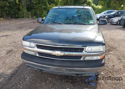 2004 Chevrolet Suburban 1500 Lt z USA, uszkodzony, nr VIN 1GNFK16T34J153247